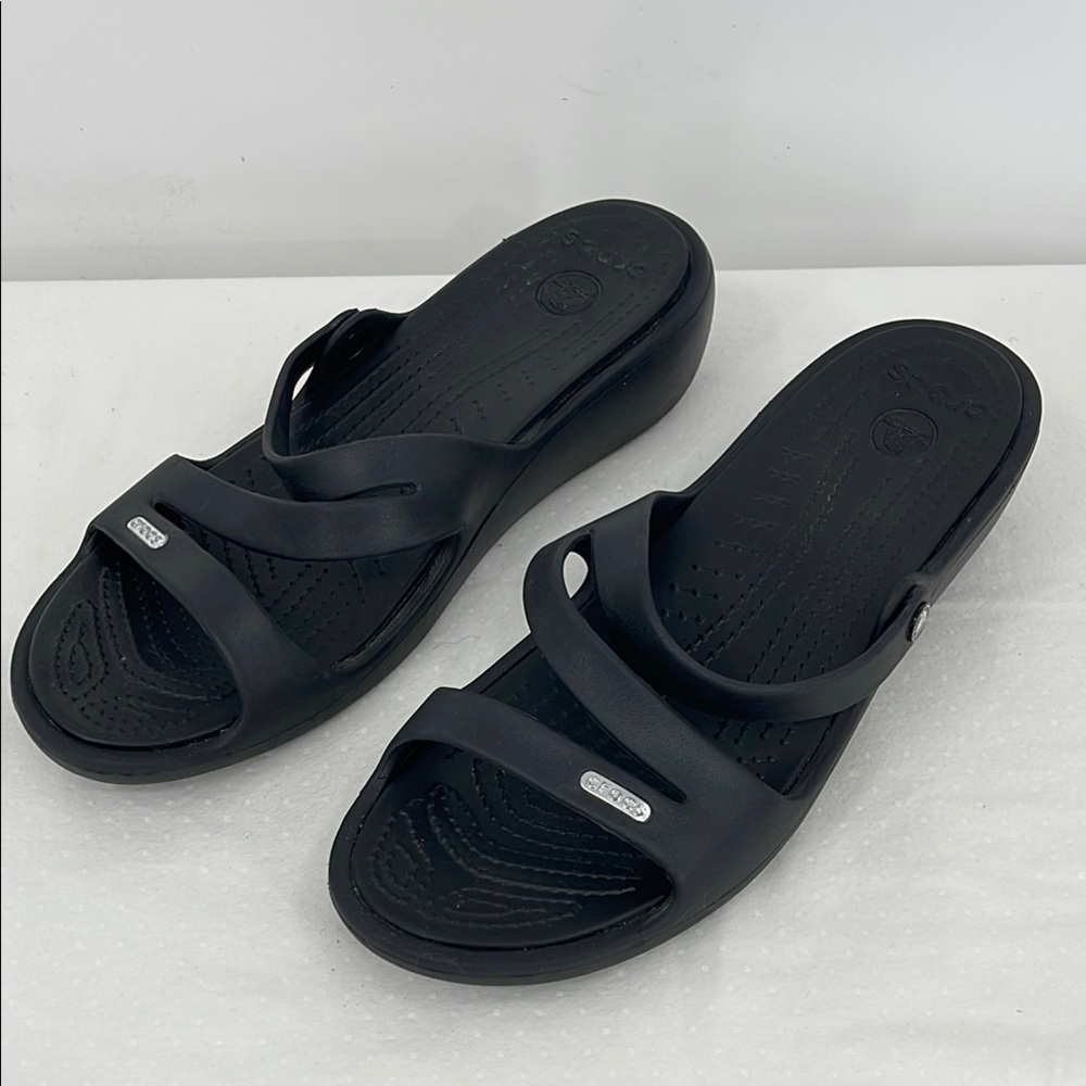 CROCS SIZE 10 Women's Black Sandals